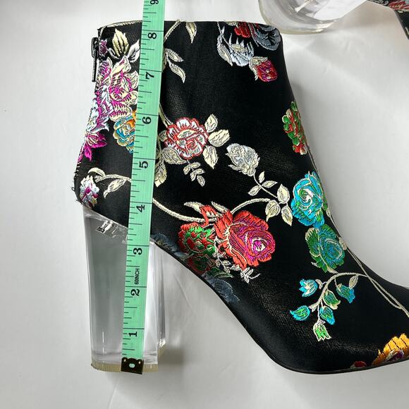 Privileged Audra Black Floral Ankle Bootie Heels Shoe Size 10 - Picture 6 of 10